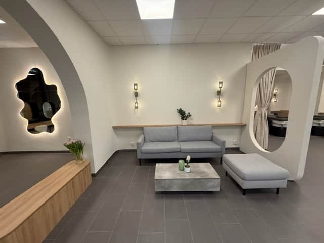 Gallery image 6