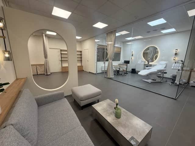 Gallery image 9