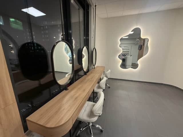 Gallery image 12