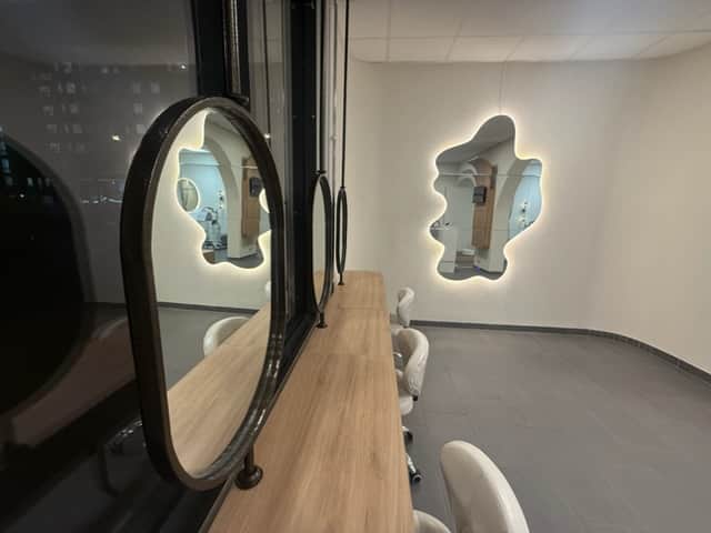 Gallery image 13
