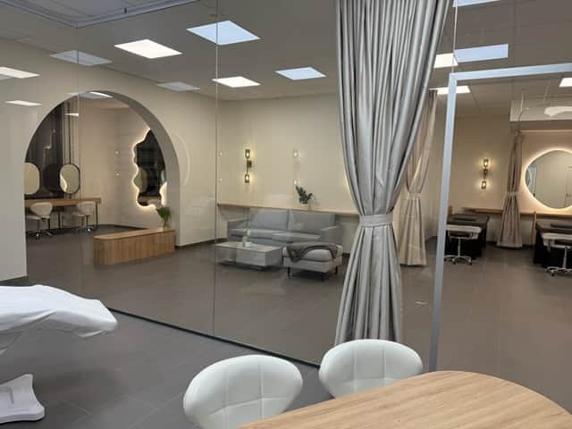 Gallery image 16
